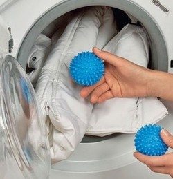 Balls for washing down jackets