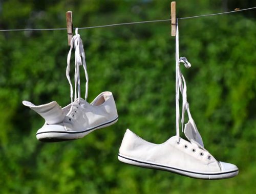 Drying sneakers