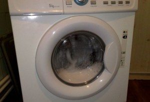 how to open the machine while washing