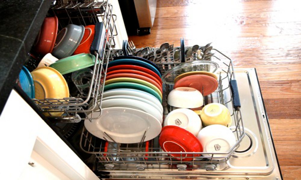 pinggan para sa dishwasher