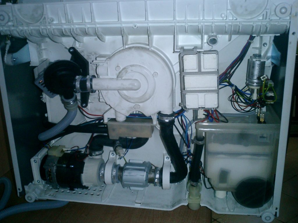 replacing the heating element in a Zanussi dishwasher