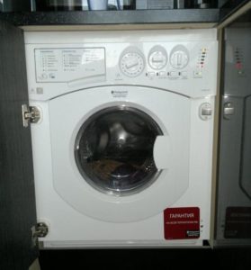 Hotpoint-Ariston CAWD129