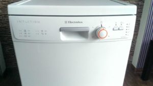 Umývačka riadu Electrolux