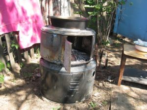 smokehouse mula sa isang awtomatikong washing machine