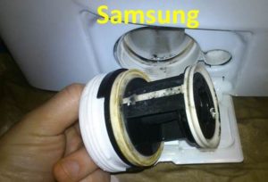 Como limpar um filtro de máquina de lavar Samsung