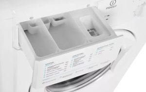 bac pour poudre Indesit wisl 85