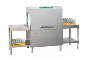 Conveyor type dishwasher