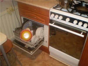 How to place a dishwasher in a small kitchen