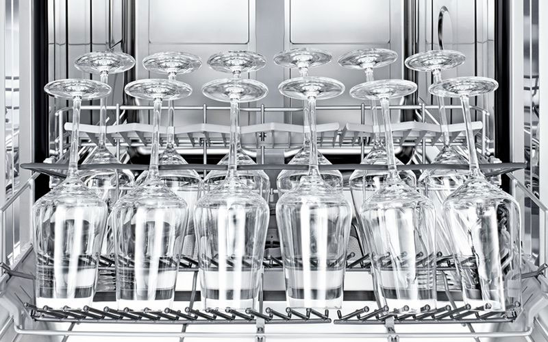 arrangement of glasses in PMM