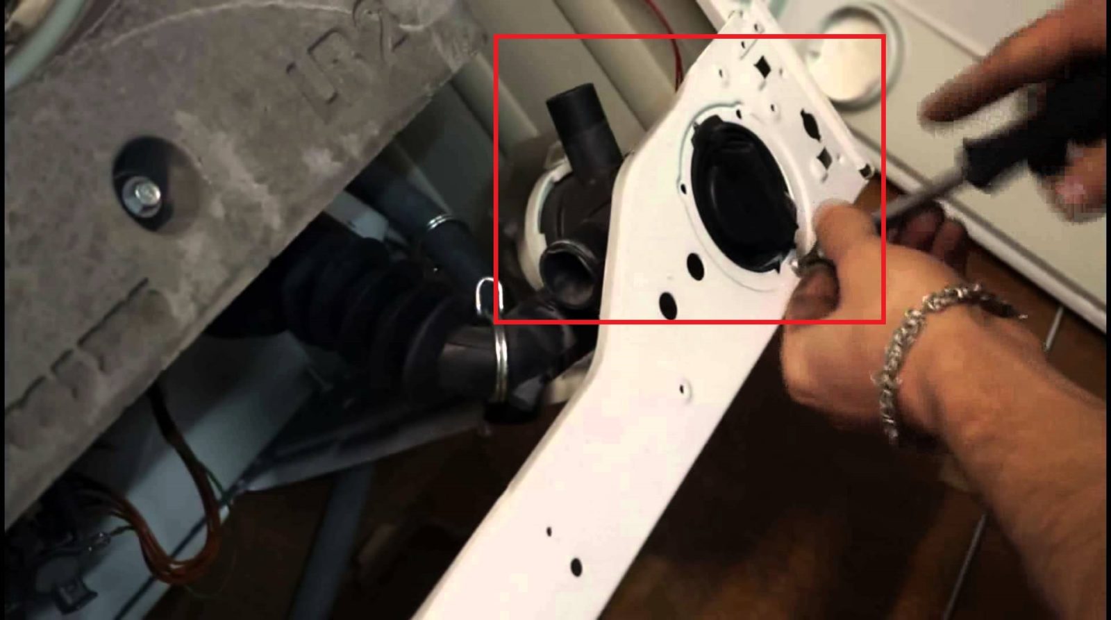 Emplacement du filtre dans SM Bosch_6