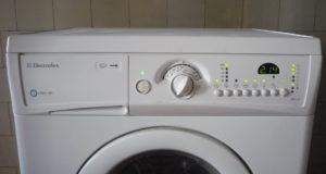 Pagsusuri ng makitid na Electrolux washing machine