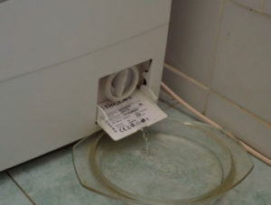 pagpapatuyo ng tubig mula sa Electrolux