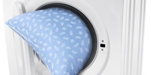 How to wash a synthetic padding pillow in a washing machine