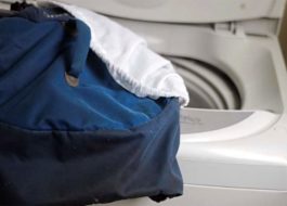 comment laver un sac à dos dans la machine à laver