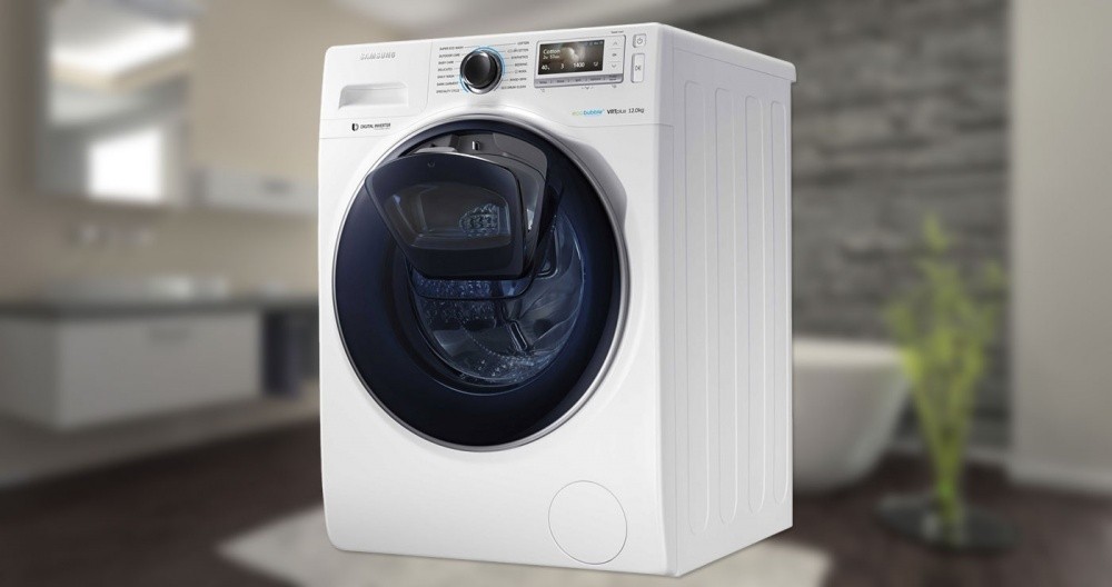 Makatuwirang magsimula ng bagong washing machine nang walang labahan