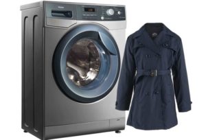 How to wash a raincoat in a washing machine?