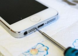 Que dois-je faire si je lave un iPhone dans une machine à laver?