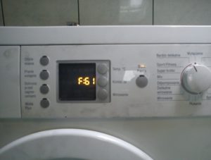 Error F61 sa isang washing machine ng Bosch