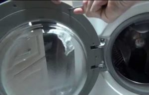 Adjusting the LG washing machine door