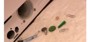 various things get stuck in the washing machine