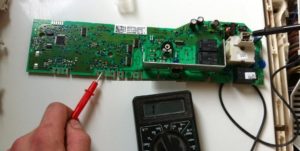 prova i reparació de la placa de control