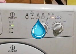 The Indesit washing machine constantly fills with water