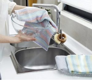 How to remove smell from kitchen towels?