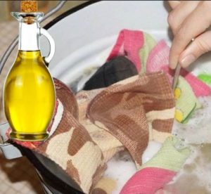 How to wash kitchen towels with vegetable oil?