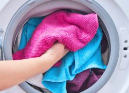 Paghuhugas ng microfiber sa isang washing machine