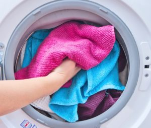 Washing microfiber in a washing machine