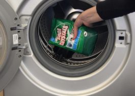 Cleaning a Samsung washing machine from dirt