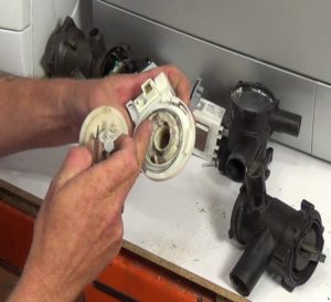 How to change the pump in a Bosch washing machine