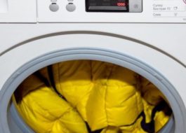 How to wash a Thinsulate jacket in the washing machine