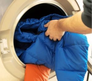 How to wash a jacket in a washing machine