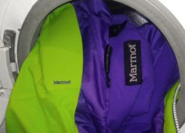 How to wash a holofiber jacket in an automatic washing machine