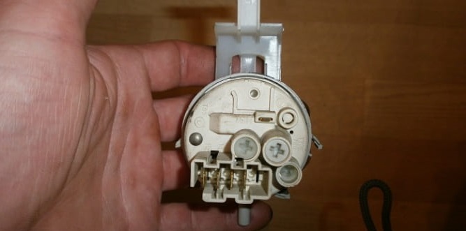 substituint el pressostat