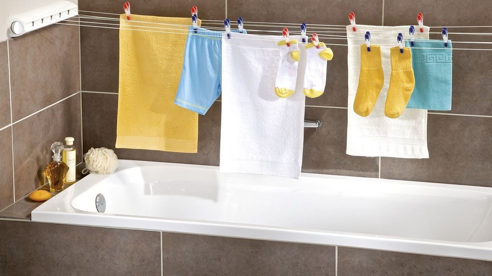 Do not dry towels in a damp room