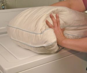 Can a camel hair pillow be washed in a washing machine?