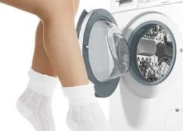 Witte sokken wassen in de wasmachine