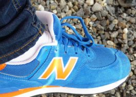 Πλύσιμο sneakers New Balance στο πλυντήριο