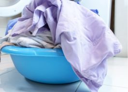 Washing bath curtains in a washing machine