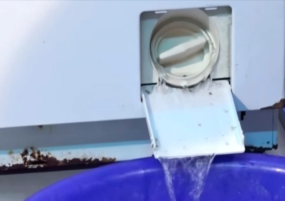 How to drain water from a Zanussi washing machine