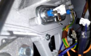 How to change the heating element on a Whirlpool washing machine