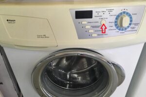 Turning on the Hansa washing machine