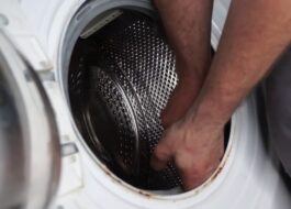 How to replace the cuff on a Siemens washing machine