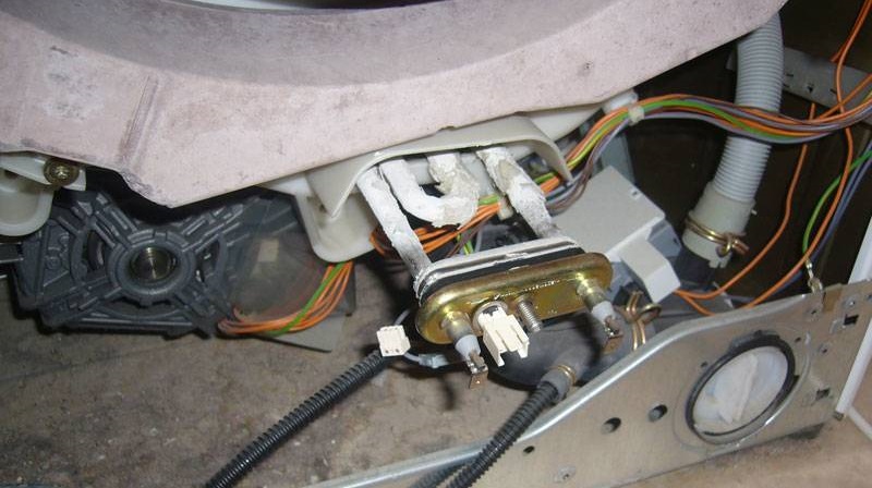 The heating element is located in front