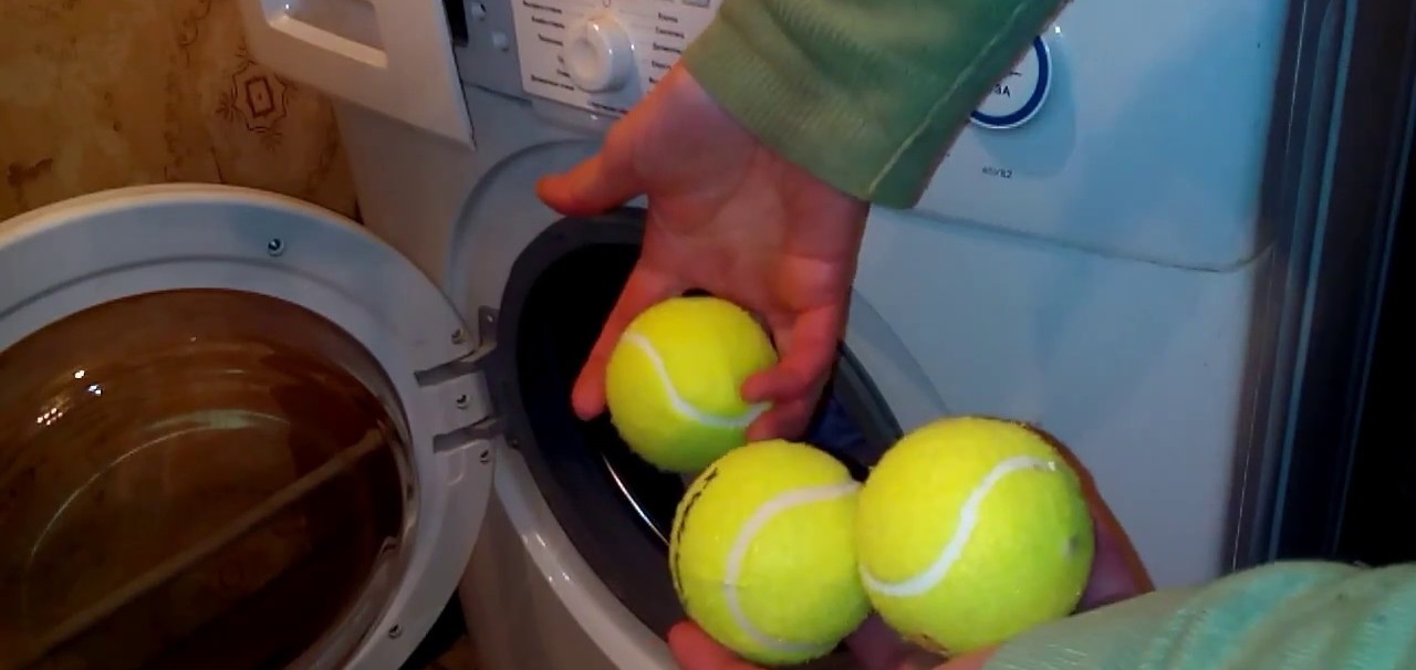 tennisballen in de machine