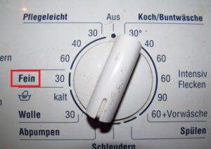 How do you translate “Fein” on a washing machine?