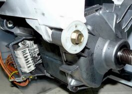 How to replace a washing machine motor