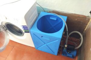 How to connect a washing machine to a barrel of water?